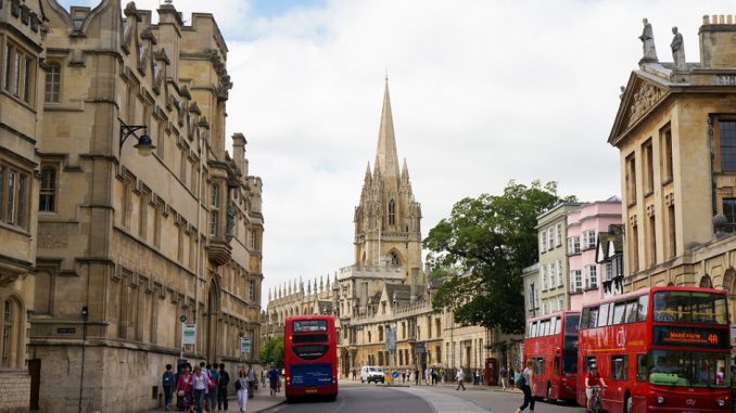 img-43898 oxford